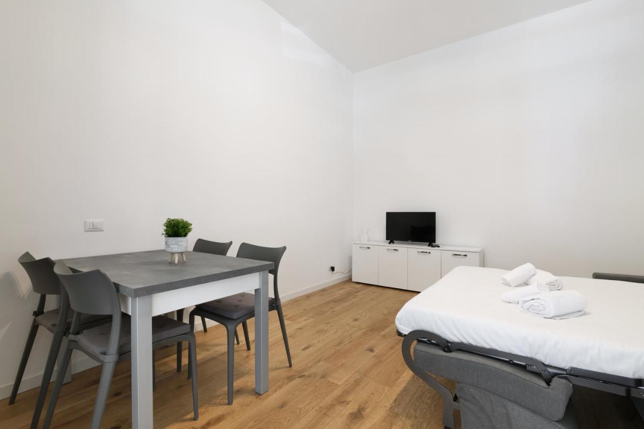 Apartamento Primopiano - La Malfa Flats Milán Exterior foto